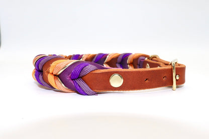 Lederhalsband verstellbar geflochten braun mit Paracord in Violett und Orange